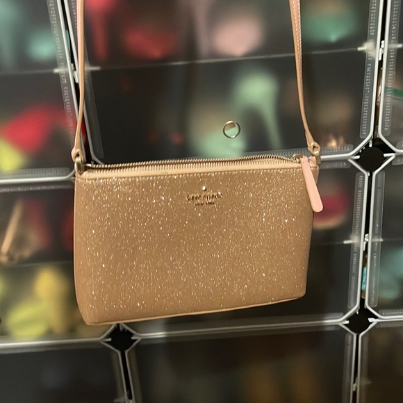 Gorgeous brand new Kate Spade ♠️ - Picture 1 of 4